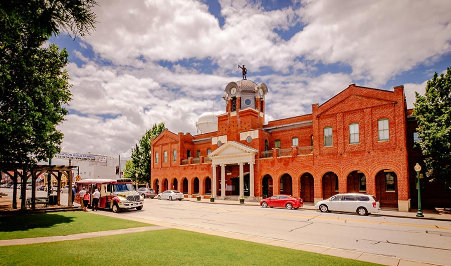 Das historisches Rathaus von Grapevine, TX