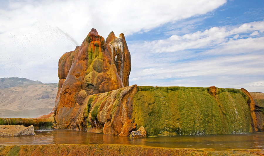 Fly Geyser