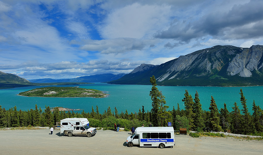 Bove Island am Windy Arm des Tagish Lake, South Klondike Highway